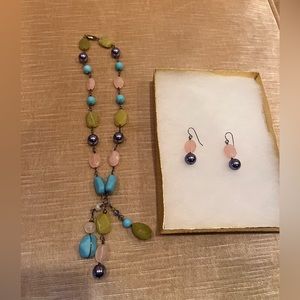 Stone necklace and earrings